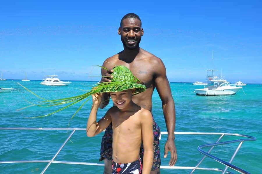 Punta Cana: Catamaran Tour with Reef Snorkeling and Open Bar - The Bavaro natural pool and shallow-water swimming