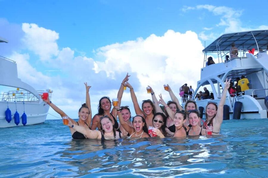 Punta Cana Private Catamaran Cruise, Open Bar & Snorkeling - Cruising the Dominican coast after snorkeling
