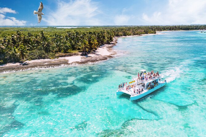Punta Cana Private Catamaran with Snorkeling, Lunch & Open Bar - Key points at a glance