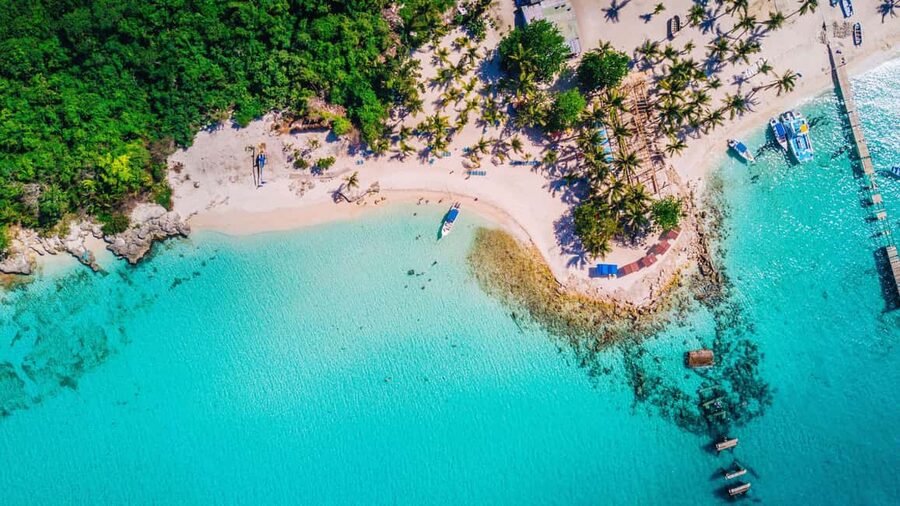 Punta Cana - Santo Domingo: Saona Island VIP Catamaran Tour - Key points to know before booking