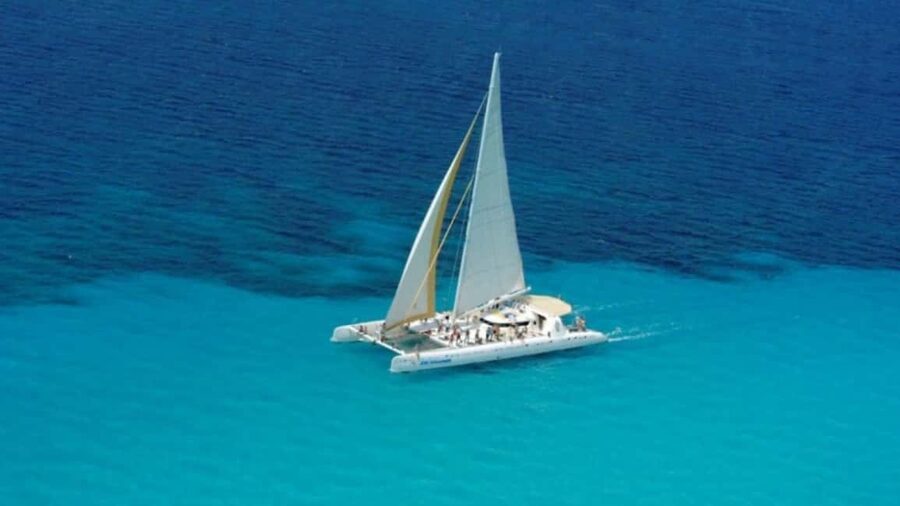 Punta Cana: Saona Island Catamaran Food Drink With Transport - Practical details that can make the day easier