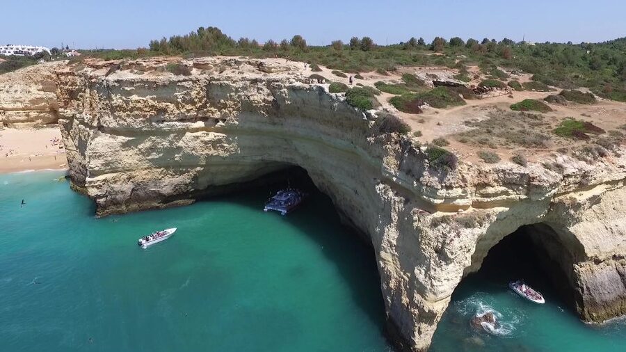 Quarteira: Benagil Cave Guided Catamaran Day Cruise & Drink - Who will enjoy this catamaran trip