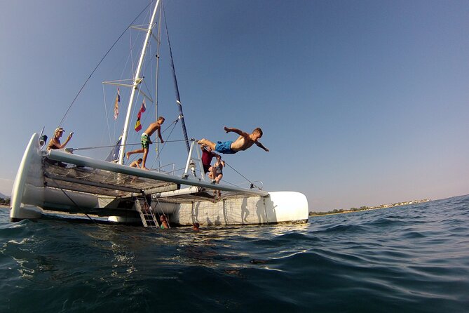Relax Sailing Catamaran along the Costa Daurada - Who will enjoy this most?
