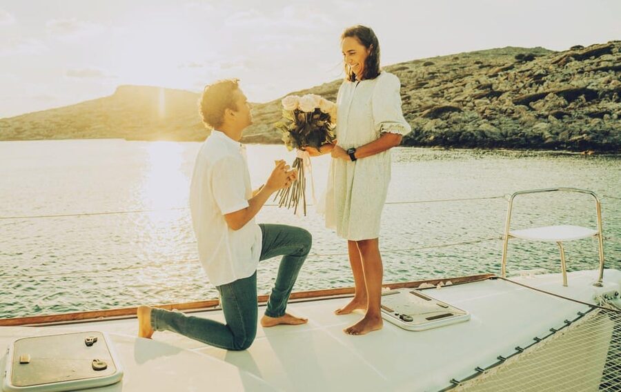 Rethymno: Sunset Catamaran Cruise - Sushi & Open Bar - Key points at a glance