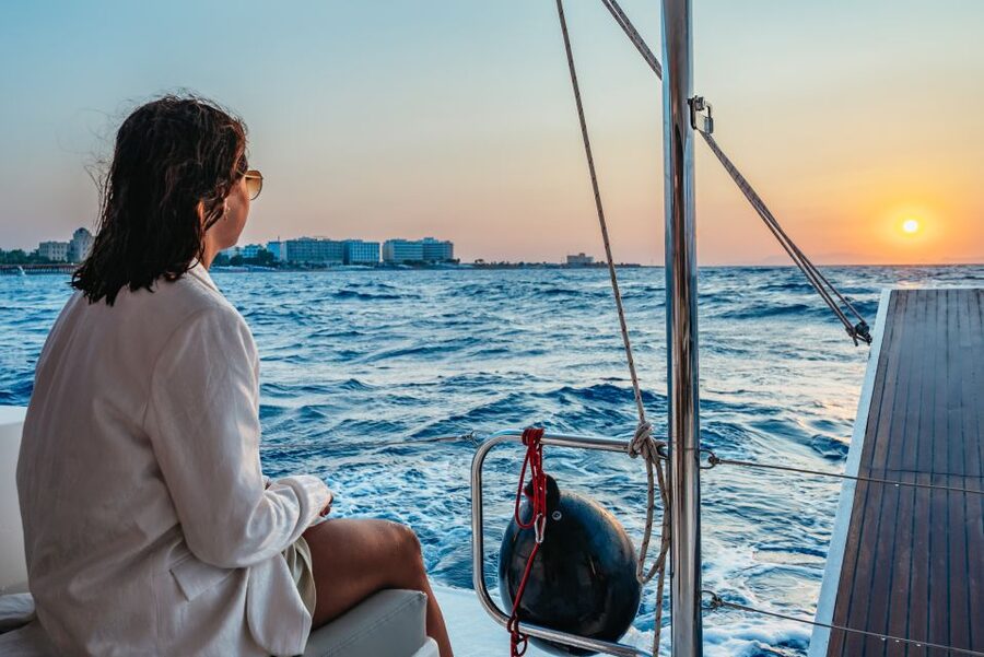 Rhodes: Sunset Catamaran Cruise with Dinner Buffet & Drinks - Sailing catamaran or powered catamaran?