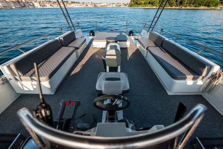 Rovinj: Private tours with catamaran - SUP boards add an active option