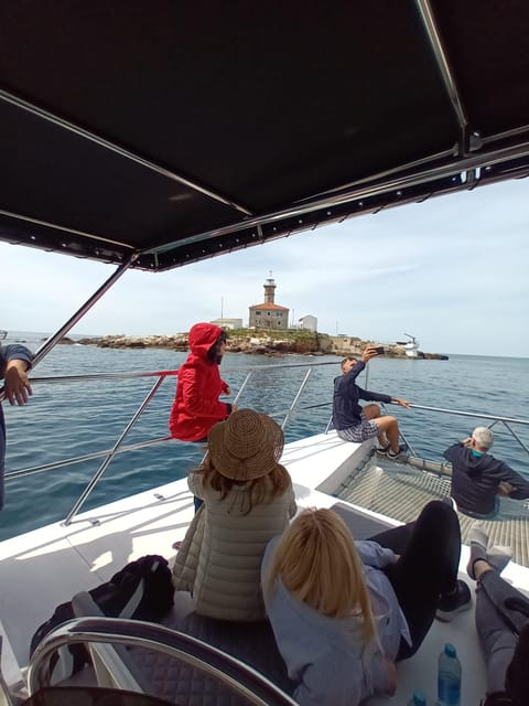 Rovinj: Sunset & dolphin group tours with Catamaran - Who will enjoy this most?