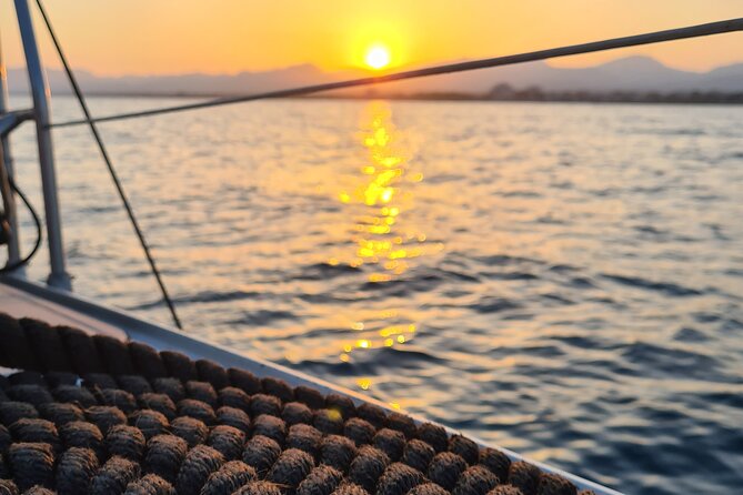 Sailing catamaran at Sunset of 2 hours Duration - The ride toward Mont-roig