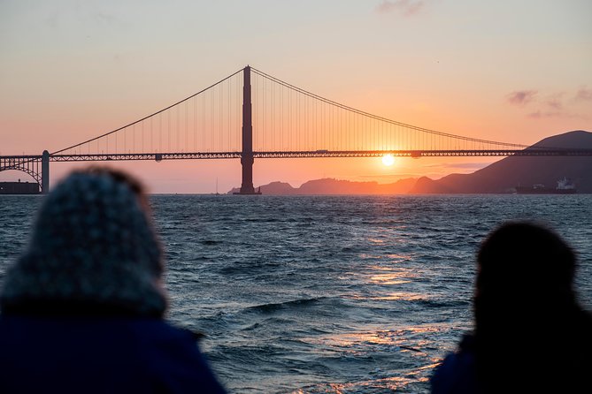 San Francisco Bay Sunset Catamaran Cruise - Pier 39 and the noisy start at Dock J