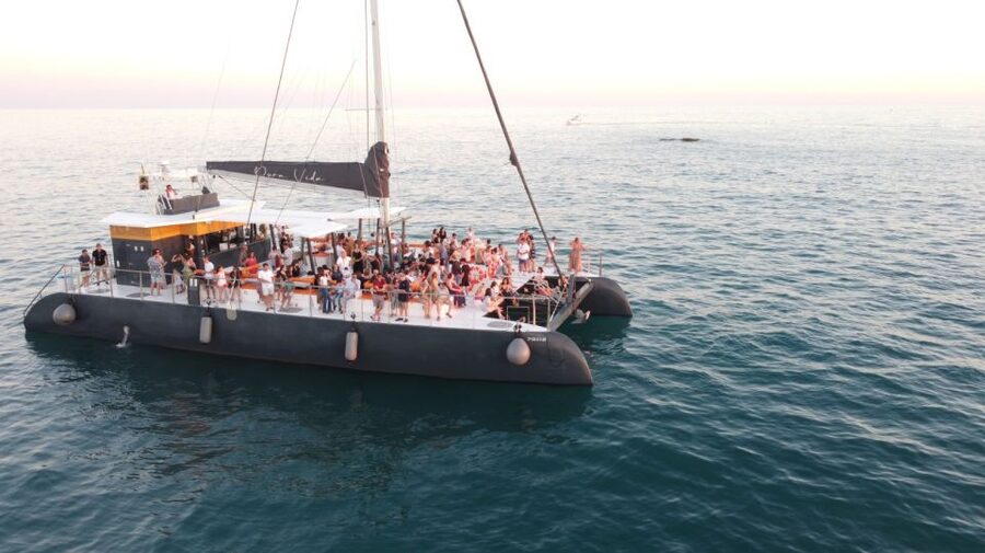 Sancti Petri: Catamaran Cruise with Swim Stop and lunch - Key points to know before you book