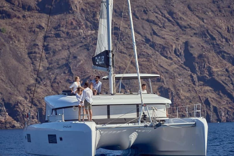 Santorini: Caldera Classic Catamaran Cruise w/ Meal & Drinks - Comfort, group size, and the practical feel