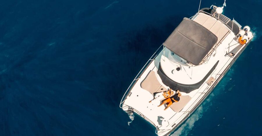 Santorini: Caldera Private Power Catamaran Cruise - Why a private catamaran works well in Santorini