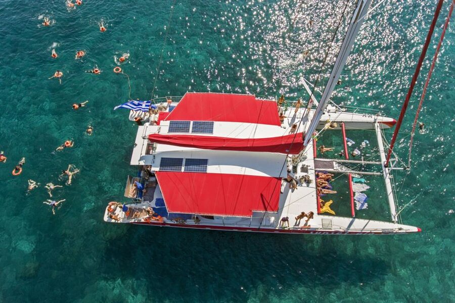 Santorini: Catamaran Cruise, Winery, & Oia Sunset Combo Tour - Why this full-day Santorini plan works