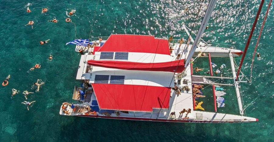 Santorini: Catamaran Cruise, Winery, & Oia Sunset Combo Tour - Setting sail around the caldera