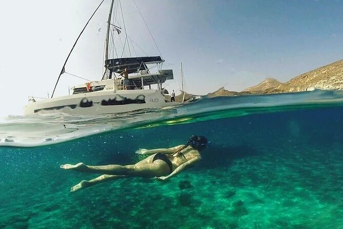 Santorini Catamaran Cruise with Fresh Meal and Open Bar - Sailing around Nea Kameni and Santorini Volcano