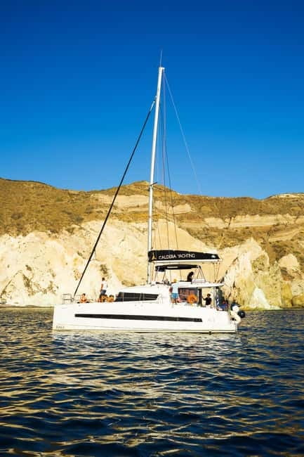 Santorini: Catamaran Cruise with Fresh Meal & Open Bar - The volcanic hot springs: scenic, but not always hot