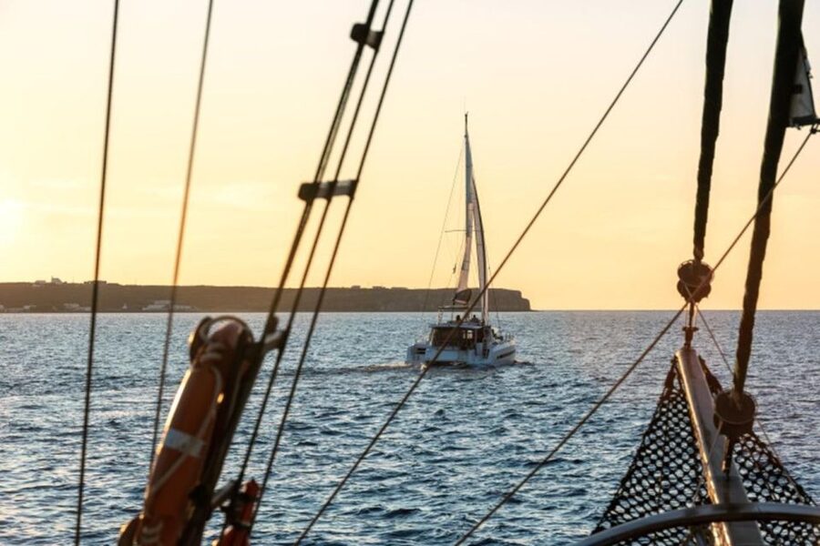Santorini Catamaran Sunset Skyline Cruise - Key points at a glance