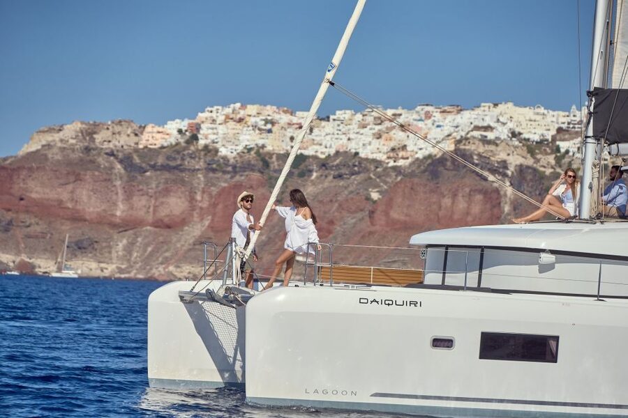 Santorini: Day Luxury Catamaran Cruise with Meal & Drinks - Key points to know before you book