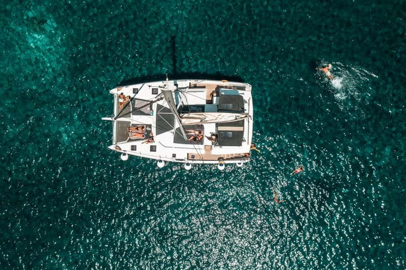Santorini: Majestic Catamaran Cruise with Meal and Drinks - What this Santorini catamaran cruise is really like