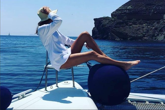 Santorini Platinum Catamaran Cruise with Meal, BBQ and Open Bar - Thirassia: Lunch With a View