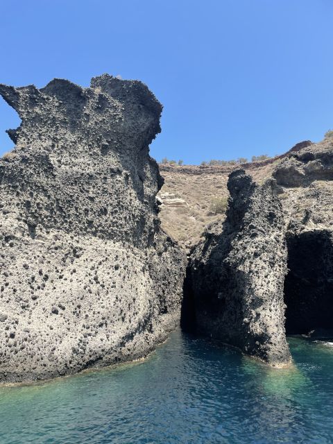 Santorini: Private All-In Catamaran Cruise, with Food|Drinks - Pickup from Thera and the start at Vlychada Port