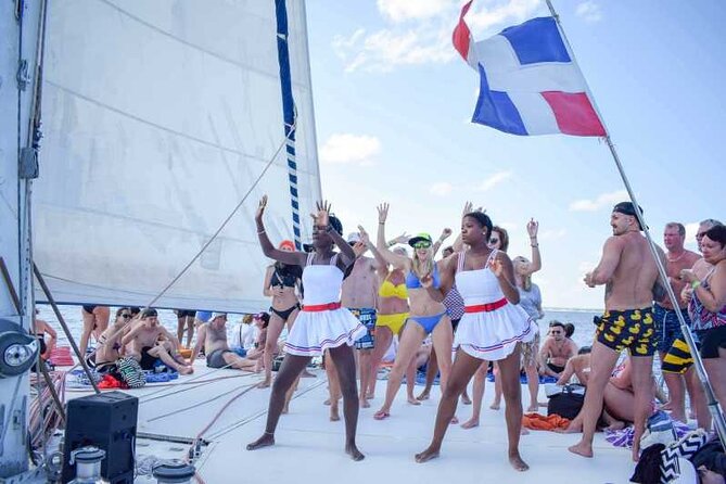 Saona Island Catamaran Adventure with Free Food and Transportation - The early pickup and journey to Bayahibe