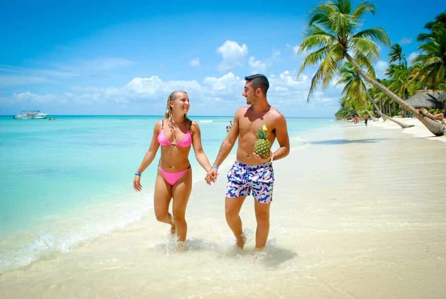 SAONA ISLAND: Catamaran Boat with Open Bar, Lunch and More.. - The boat journey includes two very different rides