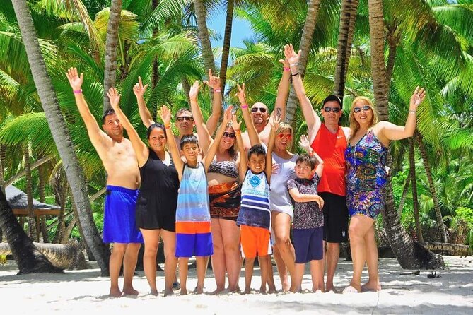 Saona Island Catamaran Cruise Experience (All Inclusive) - The organization issue you should understand