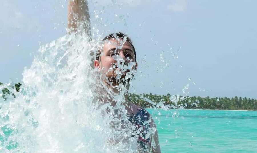 Saona Island From Santo Domingo With Catamaran, Food & Drink - Bayahibe boat transfers and the catamaran ride