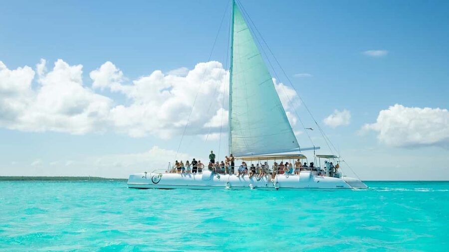 Saona island small group boat with water slide with lunch - The long morning from Punta Cana to Bayahibe