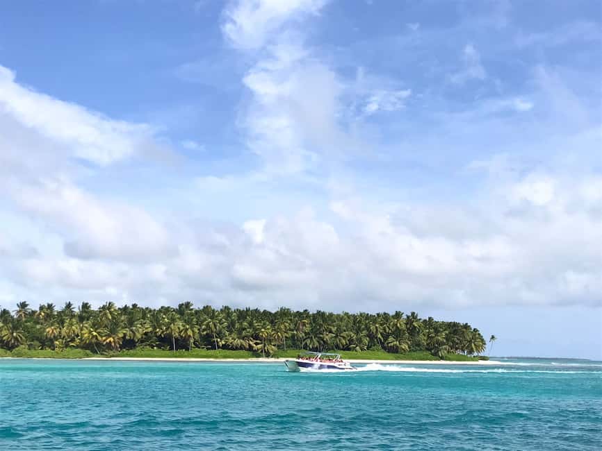 Saona Island Tour All Inclusive Speedboat and Catamaran - Leaving Punta Cana for Bayahibe
