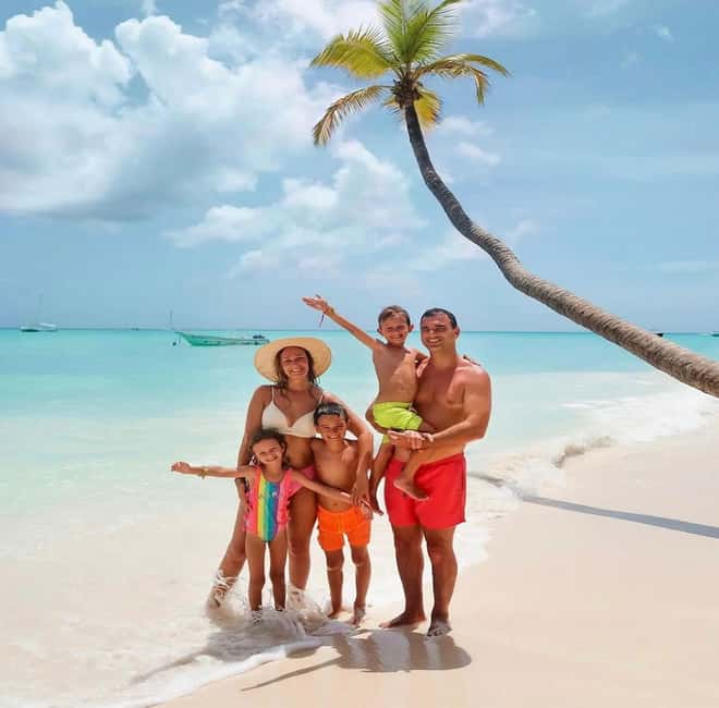 Saona Island Tour All Inclusive Speedboat and Catamaran - The speedboat to the natural pool
