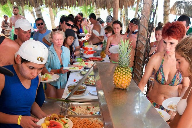 Saône Island from Punta Cana Catamaran, Natural Pool and Lunch - Bayahibe and the first boat ride