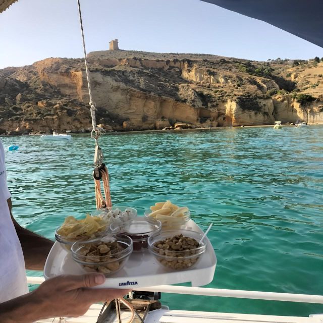 Scala dei Turchi: Catamaran Tour & Aperitif - Aperitif Between the Two Swims