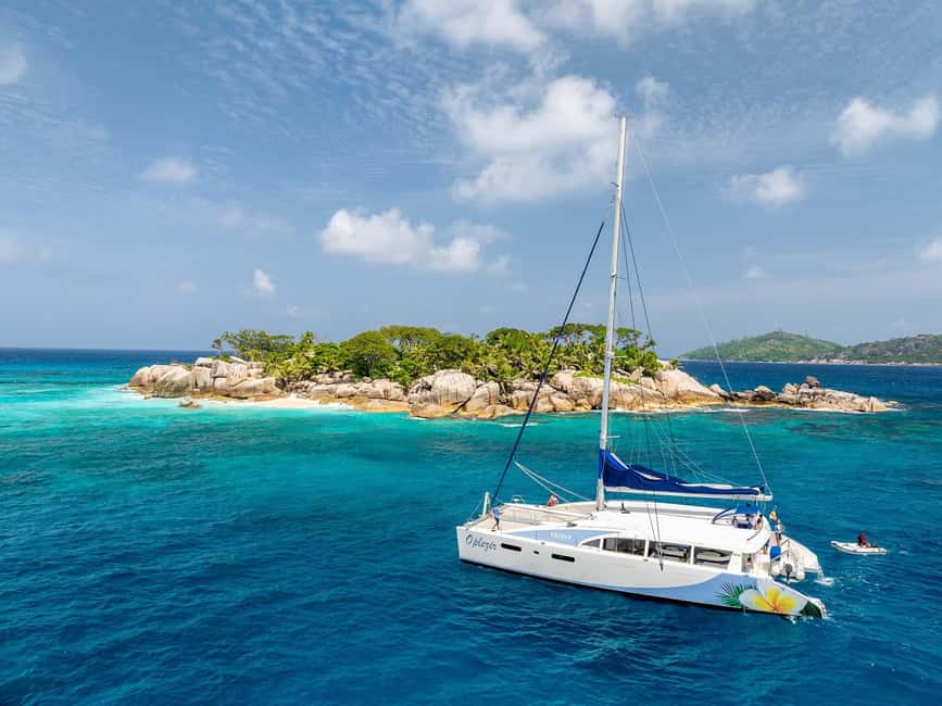 Sister, Coco, and Felicite Island: Seychelles Catamaran Tour - Setting out from La Digue or Praslin