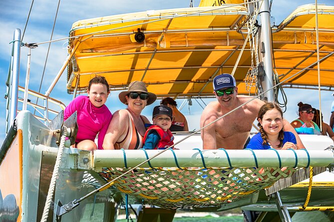 Snorkel & Dolphin Sightseeing Tour Aboard the Footloose - What the Footloose offers onboard