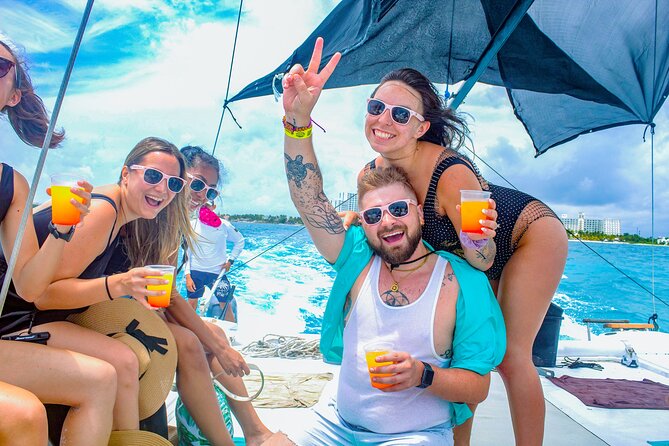 Splendid Isla Mujeres Catamaran: drinks and fun all day! - Key points to know before you book