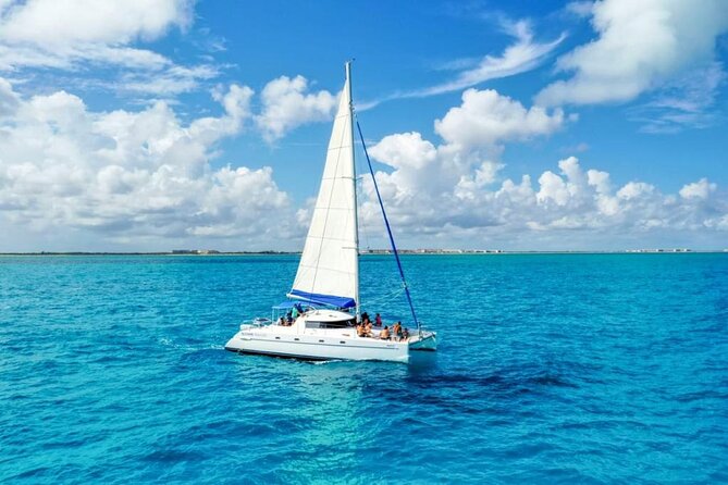Splendid Isla Mujeres Catamaran: drinks and fun all day! - El Meco Reef, the day’s best active stop