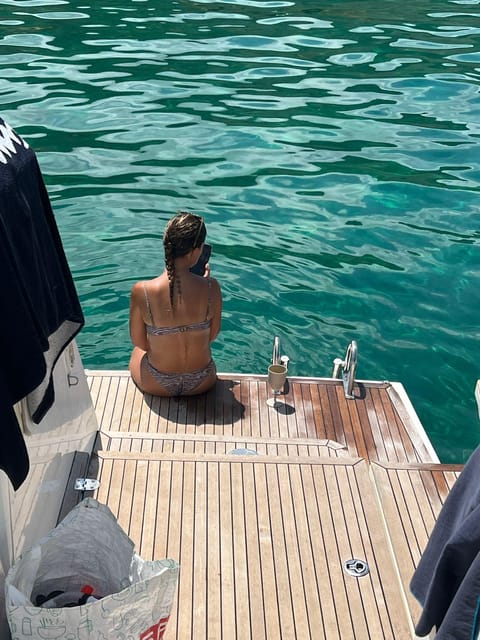 St. Paul's Bay: Half-Day Scenic Catamaran Tour with Drinks - Drinks, snacks, and the missing lunch