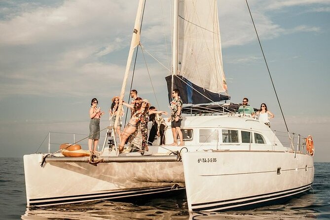 Sunset on a catamaran: from Es Vedrá to Cala Conta - Comfort, timing, and practical limits