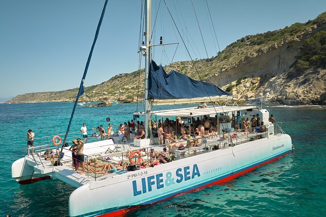Sunset Sailing Catamaran with BBQ along the Coasts of Mallorca - A wide deck, hammocks, and room to choose your mood