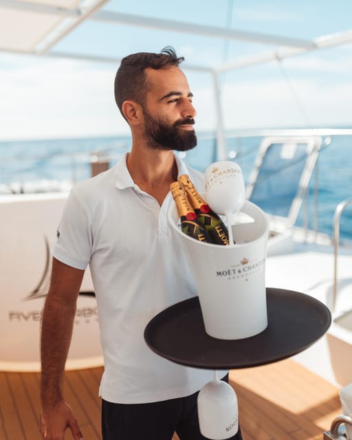 Tenerife: Catamaran Cruise with Brunch and Unlimited Drinks - Palm-Mar and the return to the marina