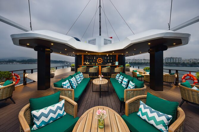 The Halong Catamaran Premium Cruise - Lan Ha Bay Cruise Trip - What lunch and the included extras are worth