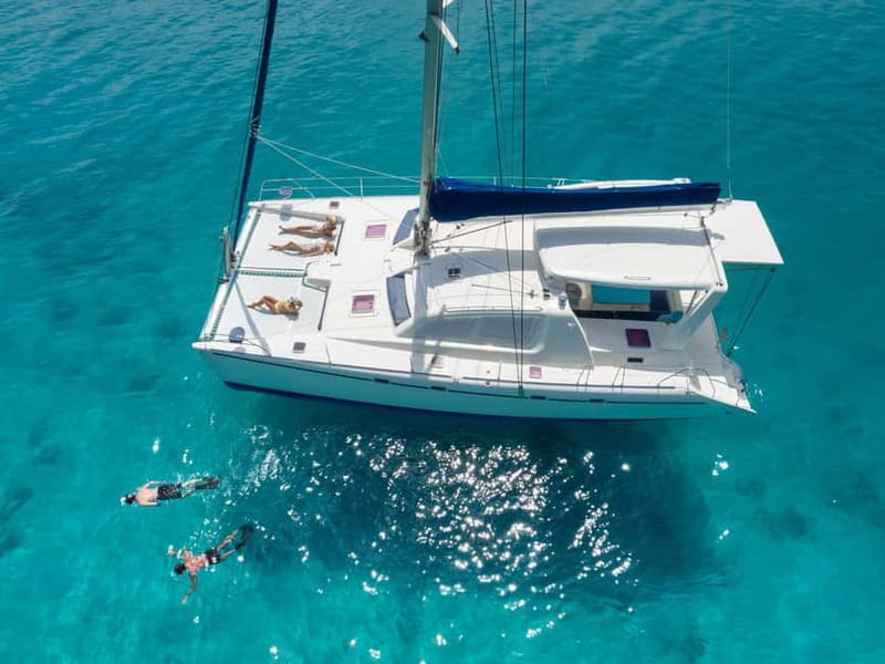 Torrevieja: Adventure tour on the catamaran Apaleo - Starting at Marina Salinas Torrevieja