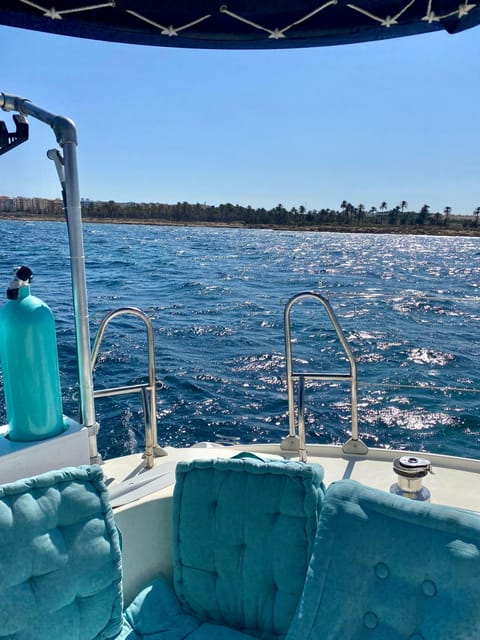 Torrevieja: Costa Blanca Catamaran Cruise - What the crew adds to the experience