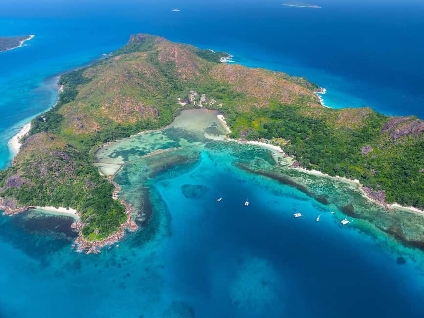 Tour of Cousin, Curieuse and St Pierre island on Catamaran - Creole barbecue lunch on board
