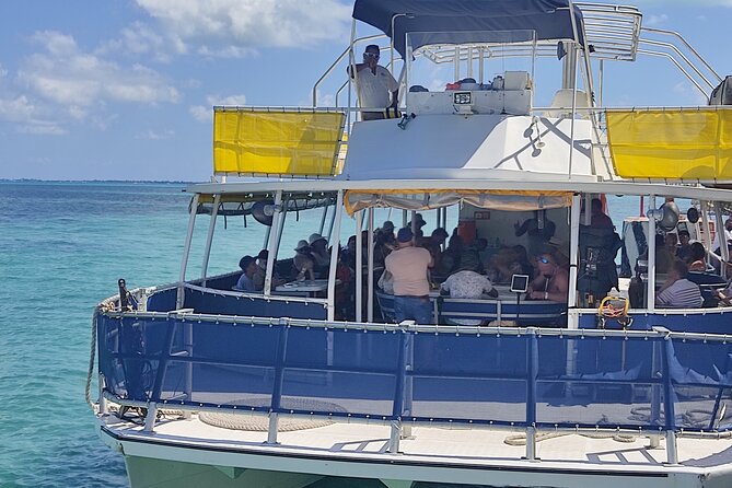 Trip to Isla Mujeres - Catamaran Unlimited Adventure from Playa del Carmen - The ride home, open bar, and tequila party