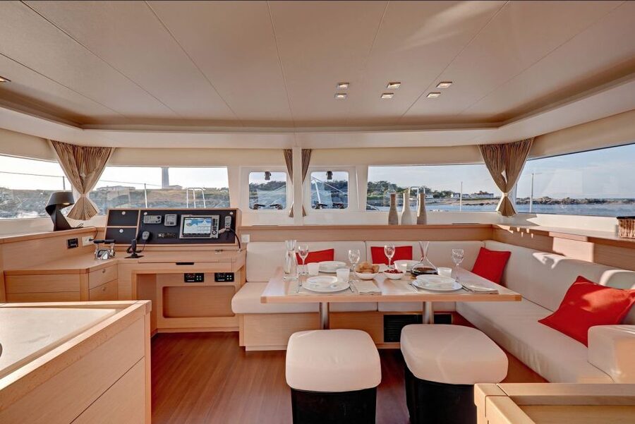 Tromsø: Midnight Sun Cruise in a Luxury Catamaran - Who will enjoy this Tromsø cruise most?