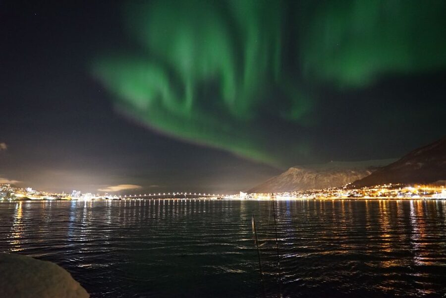 Tromsø: Northern Lights Luxury Catamaran Cruise - Chasing the Aurora Borealis from the deck