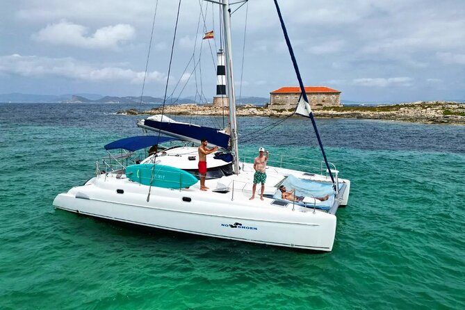 Unforgettable experience in Catamaran Ibiza and Formentera! - Leaving Cala Jondal with the Bow Net Ahead